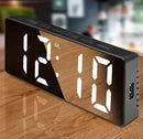 Relógio Digital LED Minimalista: Estilo e Precisão para o seu Dia a Dia